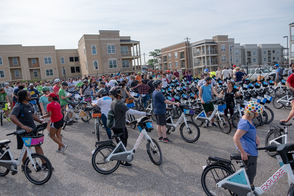About 250 people participated in Explore Bike Share's inaugural ride. (Brandon Dahlberg)