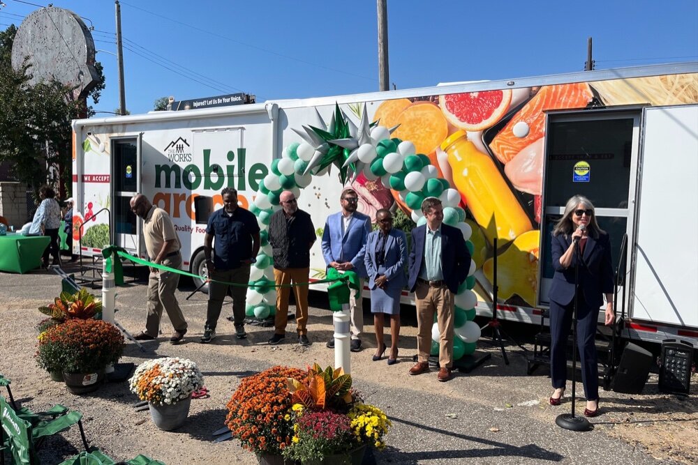 A ribbon-cutting ceremony was held on Wednesday, Oct. 12, to celebrate the launch of the Mobile Grocer.