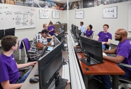 The FedEx Institute of Technology’s UMRF Ventures FedEx IT Command Center opened in June 2018 and employs 45 U of M students. (University of Memphis)