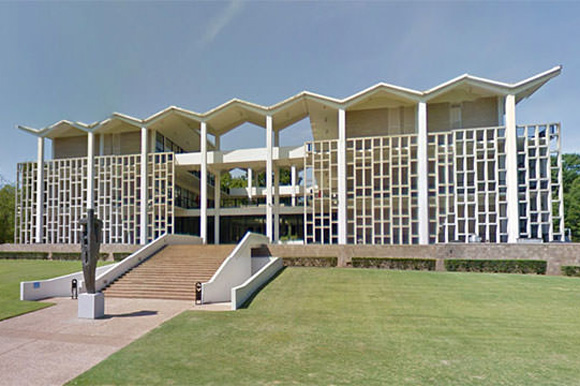 The Memphis College of Art located in Overton Park.