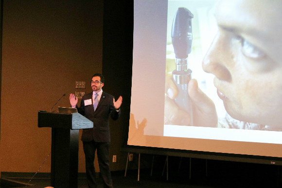 Daniel Bastardo Blanco, a researcher at St. Jude, pitches at the Scipreneur Challenge. 