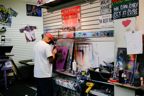 Air Kingz Custom Airbrushing at the Southland Mall. (Brandon Dahlberg)