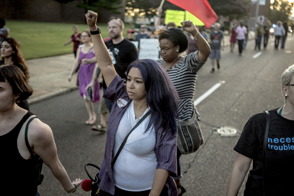 Folks start to march down Union Avenue during the solidarity demonstration.