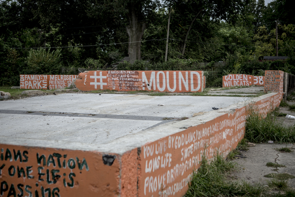 Orange walls on Park Avenue near Airways have been painted with messages by residents.