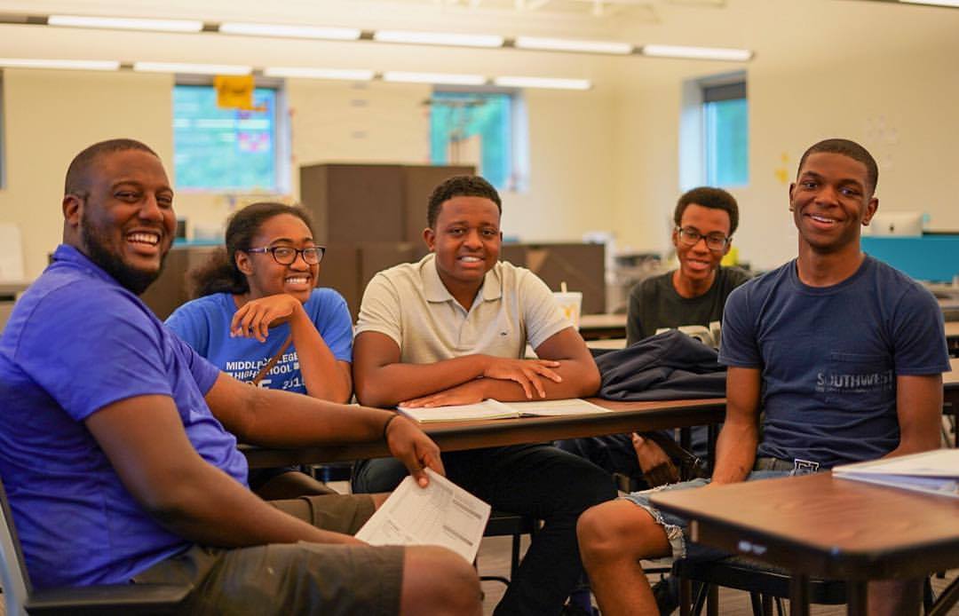 Student entrepreneurs meet with a coach as part of their weekly sessions with LITE Memphis. (Submitted)