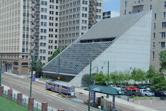 Visible Music College at 200 Madison Ave.