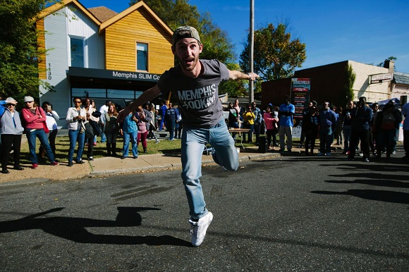 Memphis jooker Ryan Haskett dances for onlookers