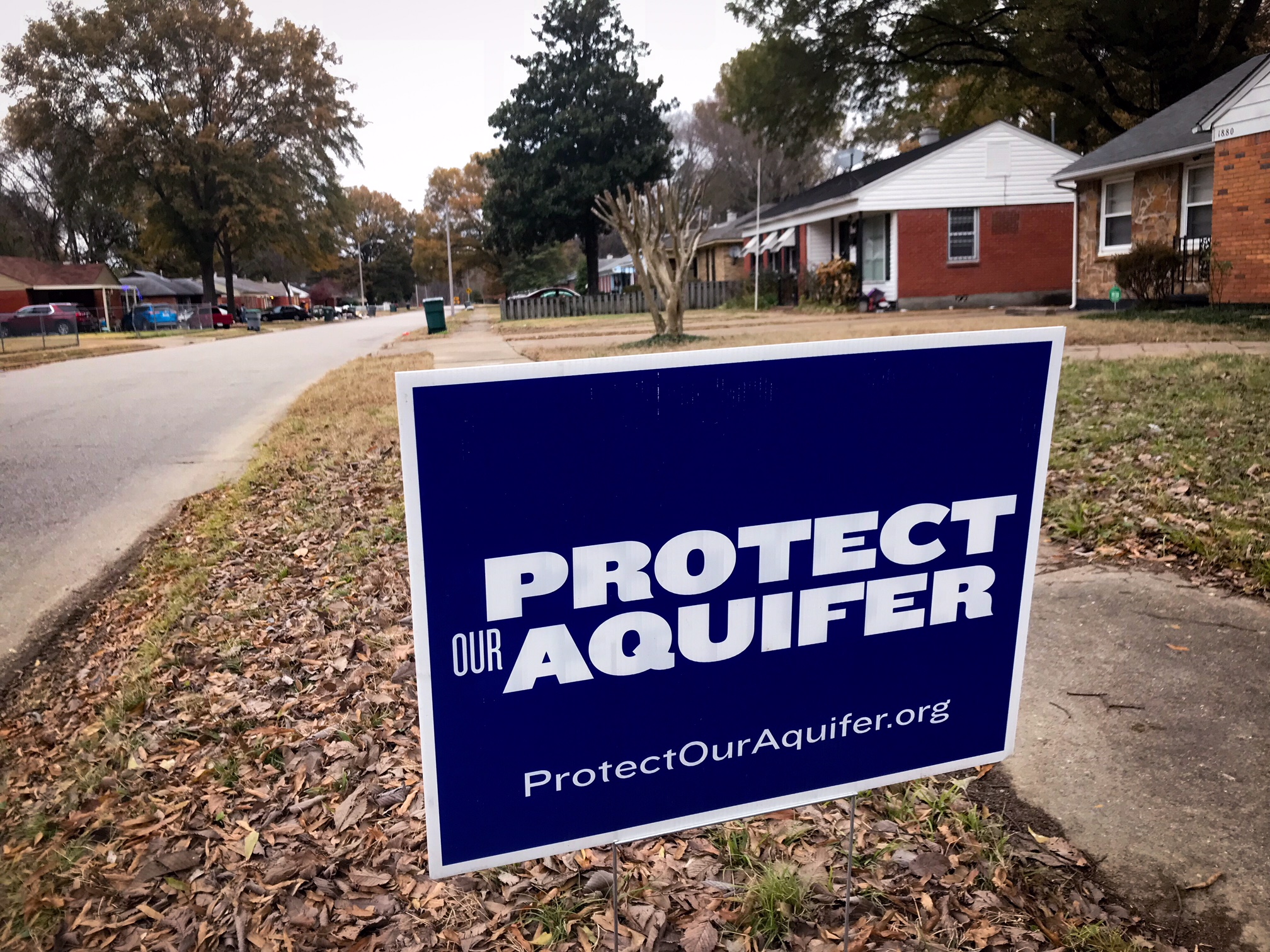 A sign on Davis Circle in the Nutbush area of Memphis. The entrance to the landfill would be located at the end of this street. (Cole Bradley) 