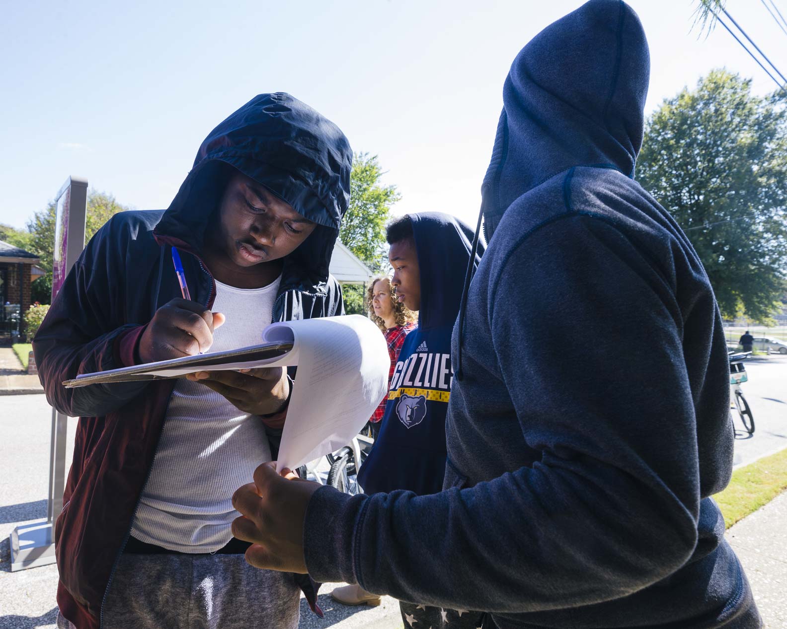 Voters sign up for a free Explore Bike Share ride as part of the Orange Mound 'Roll to the Poll' initiative. (Ziggy Mack)