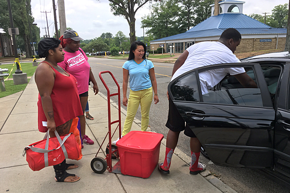 Raven Driver enlists help from friends and her YVLifeSet counselor to move into her new dorm.