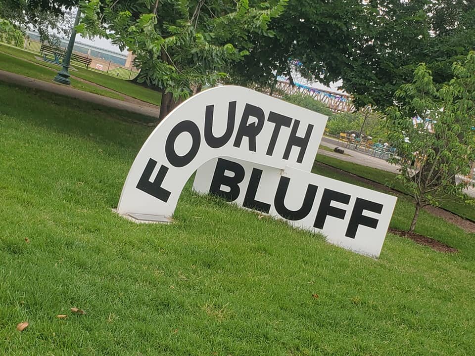 FourthBluffPark1.jpg