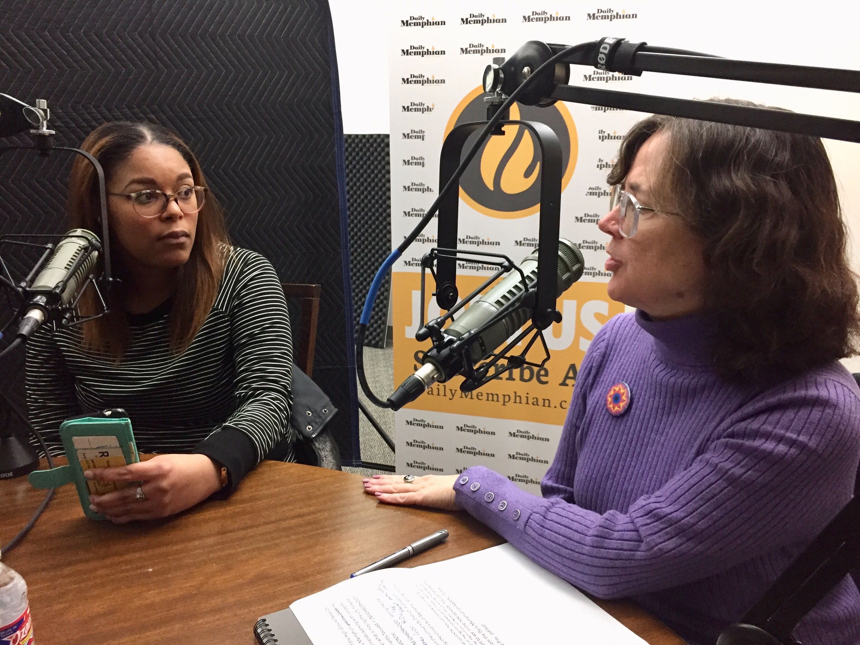 Deveney Perry with BLDG Memphis (L) and High Ground's Emily Trenholm discuss the assets and challenges of North Memphis at the On the Ground Podcast recording. (Natalie Van Gundy)