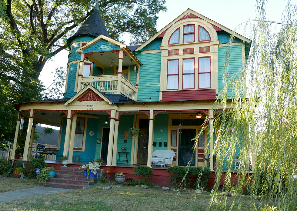  The Captain Harris house, built in 1898, is one of dozens of properties available for short-term rental in Cooper-Young, the city's most commonly listed neighborhood on the site.