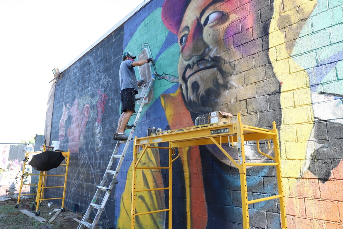 Knoxville's Curtis Glover at work in Memphis.