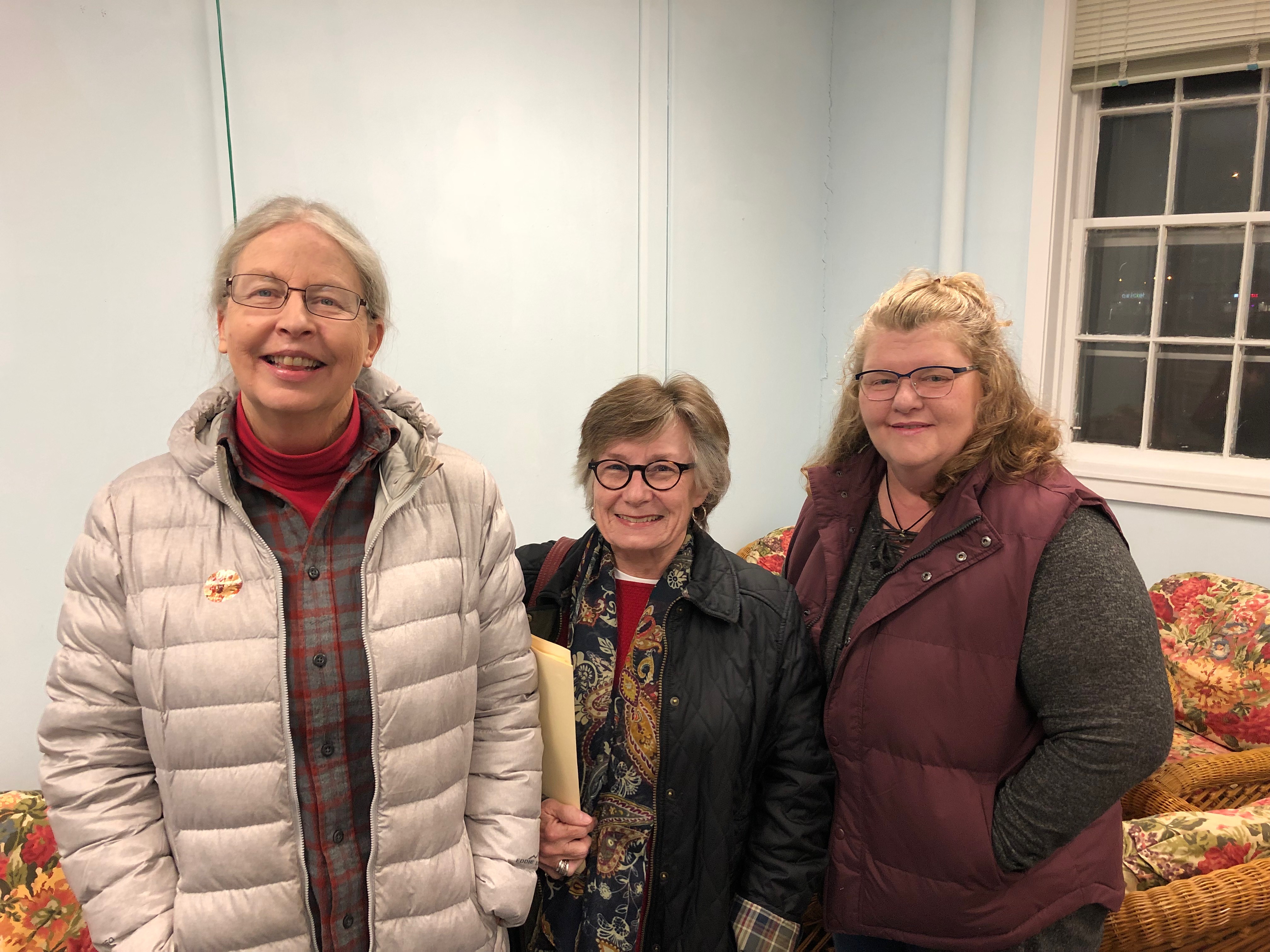 (L to R) Margaret Vandiver, former NSNA Vice President; Wilma “Willy” Taylor, former NSNA President; and TK Buchanan, Community Safety Liaison at the University of Memphis. (Scarlet Ponder)