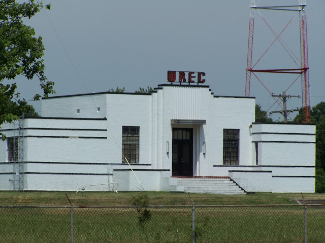 A recent photo of the WREC broadcasting center on North Watkins Street. (Creme de Memph blog)